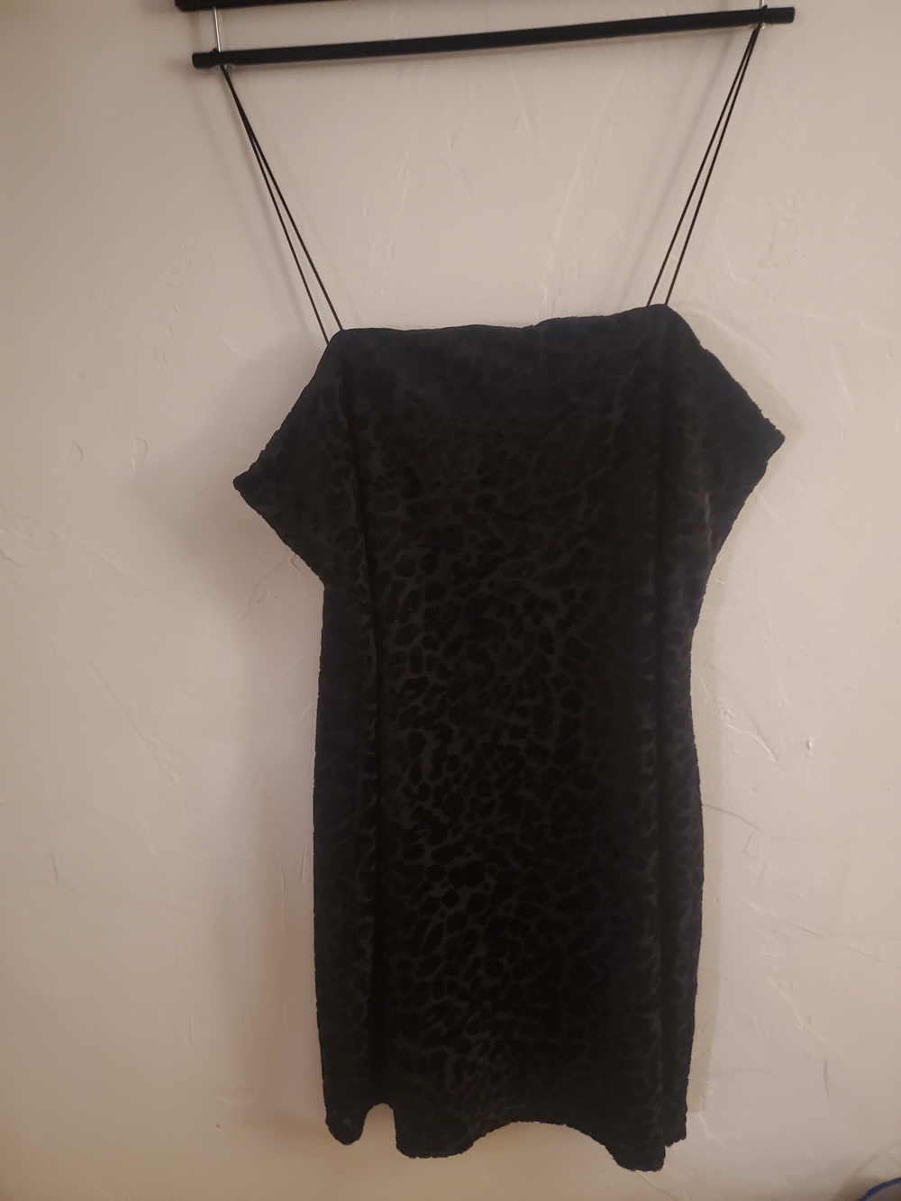 wild fable Black Top with Green Label